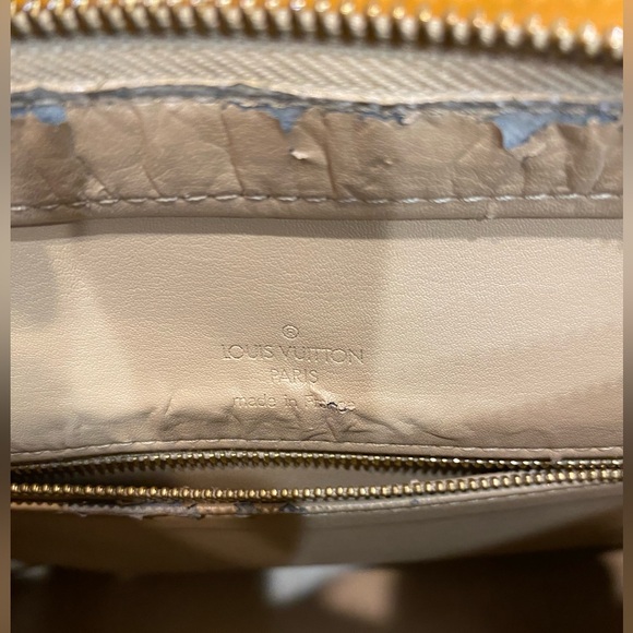 Louis Vuitton Yellow Vernis Tote - Picture 10 of 16